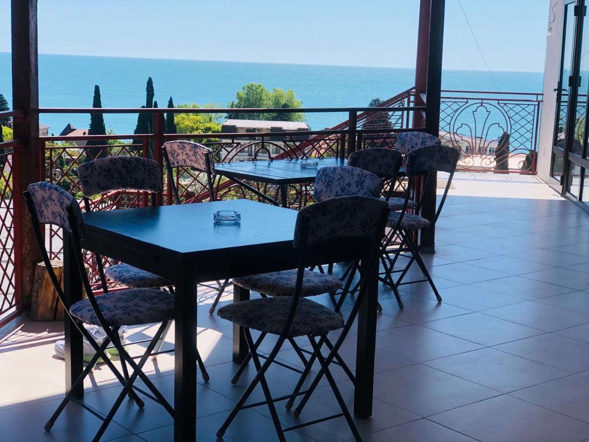 Hometel 4 Friends Gagra Exteriér fotografie